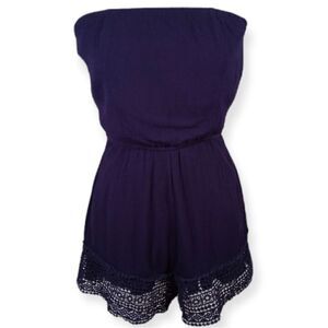 XHILARATION NAVY STRAPLESS ROMPER W/TIE WAIST SZ.S EUC
